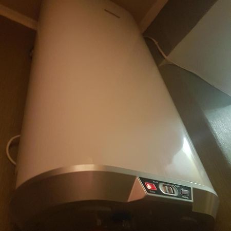 Аpartments Rivne Hotel Kvartira Автовокзал Центр Buitenkant foto